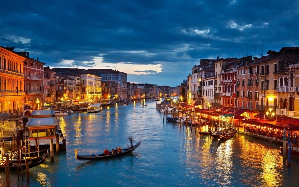 venice_italy_travel-Urban_Landscape_Wallpaper_1920x1200