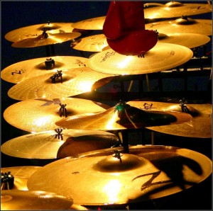 510_gant_et_cymbales
